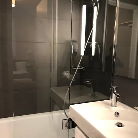 Charing Cross 3* Paris
