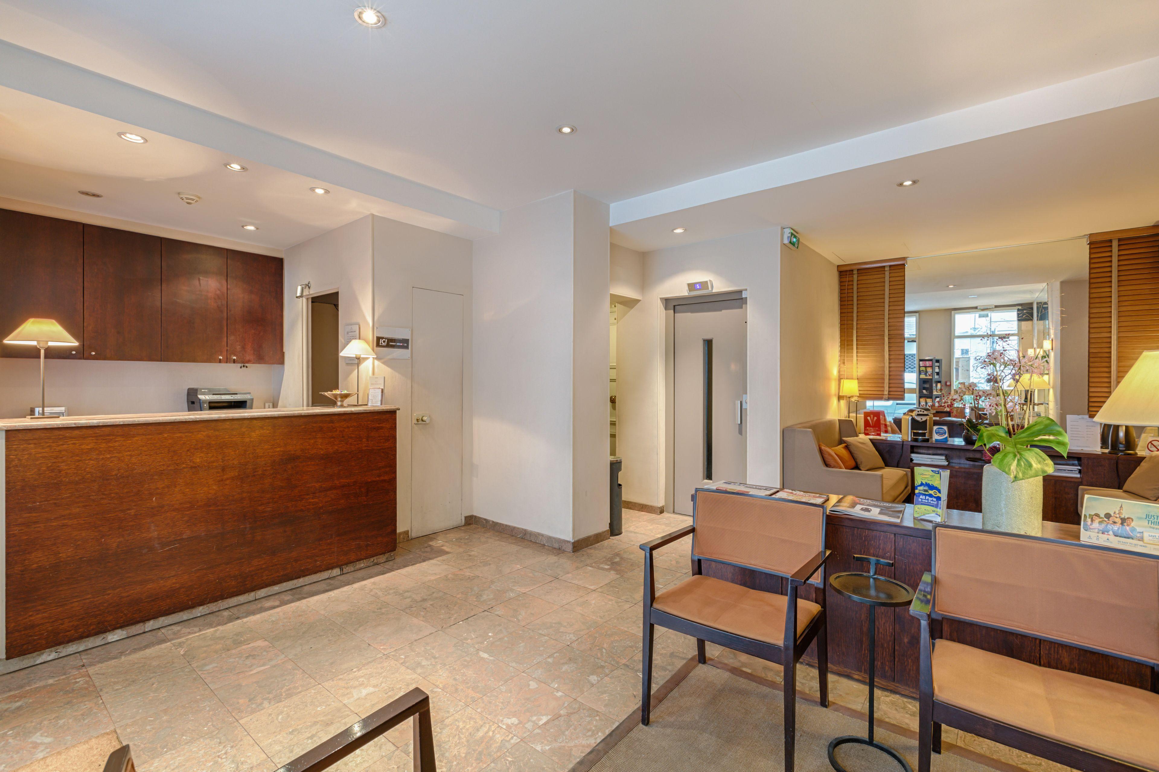 Hotel Charing Cross