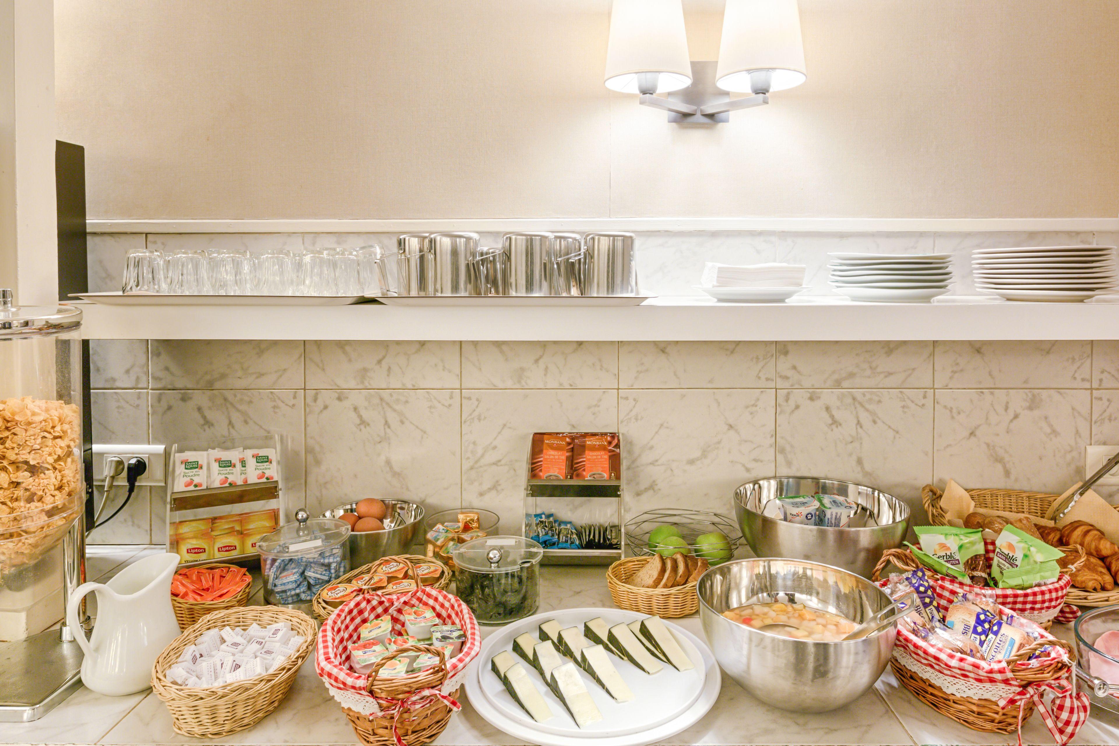 Hotel Charing Cross 3*