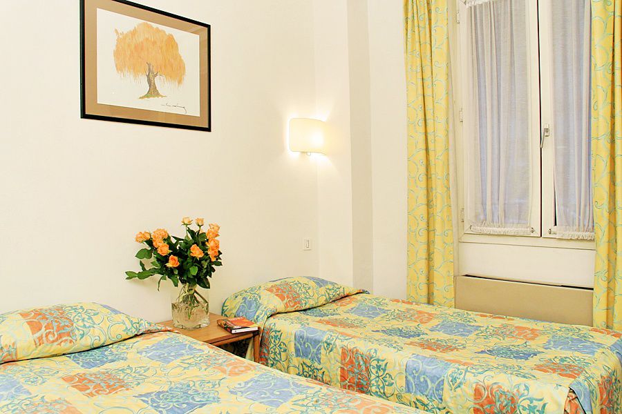 Hotel Charing Cross Parigi